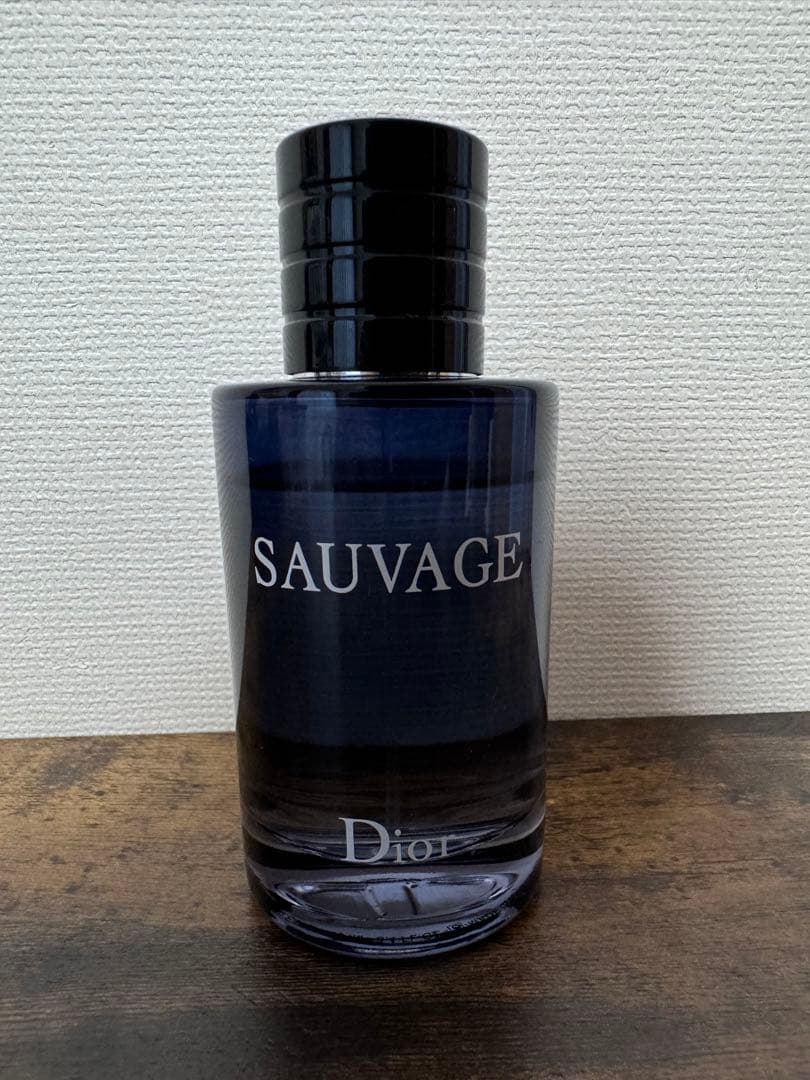 Dior Sauvage 男性用香水 DIOR】 ソヴァージュ (SAUVAGE) ジョニーデップ- メンズフレグランス・香水