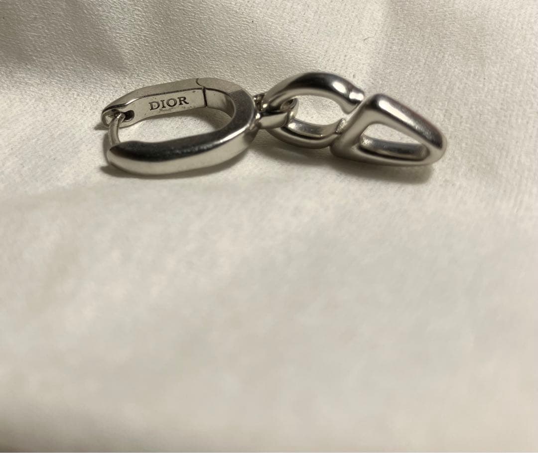 DIOR 25SS CD30 クリスチャン ディオール ピアス メンズ 片耳 - メルカリ