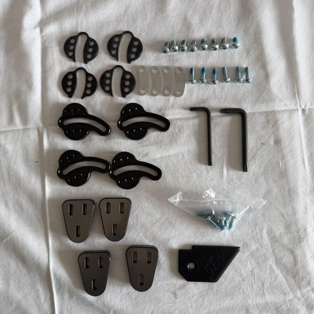 PLUM ETERLOU M noir gris スプリットバインディング