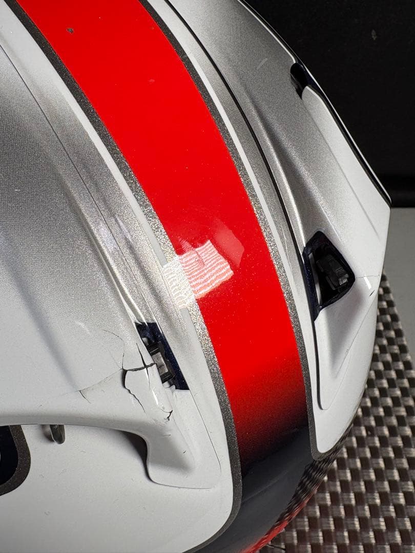 C057 Arai フルフェイスヘルメット 青/赤/銀　57.58cm