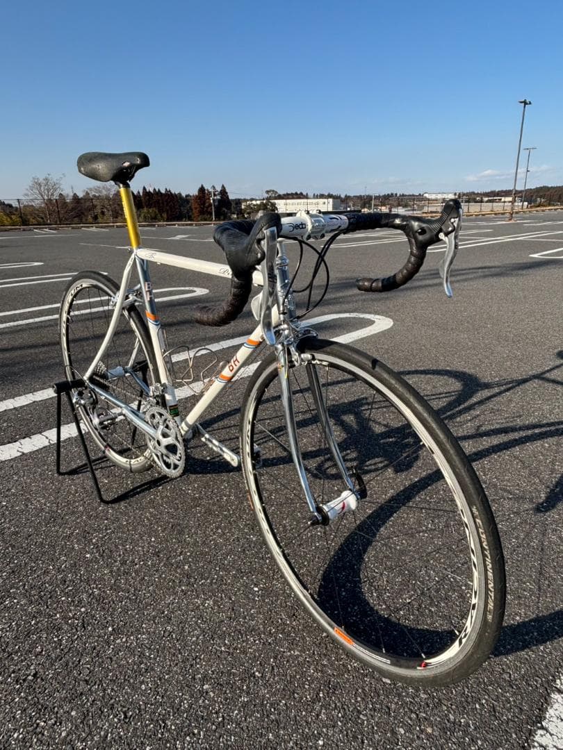 BH PINO ロードバイク クロモリ　カンパ 新車！】BH Pino クロモリロードバイクが完成！カンパニョーロ組 - 自転車