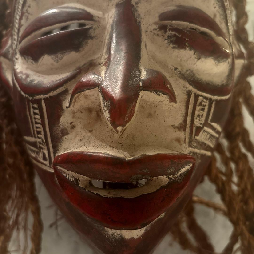 西アフリカアンティーク コンゴのチョクエ族とてつもない存在感の仮面