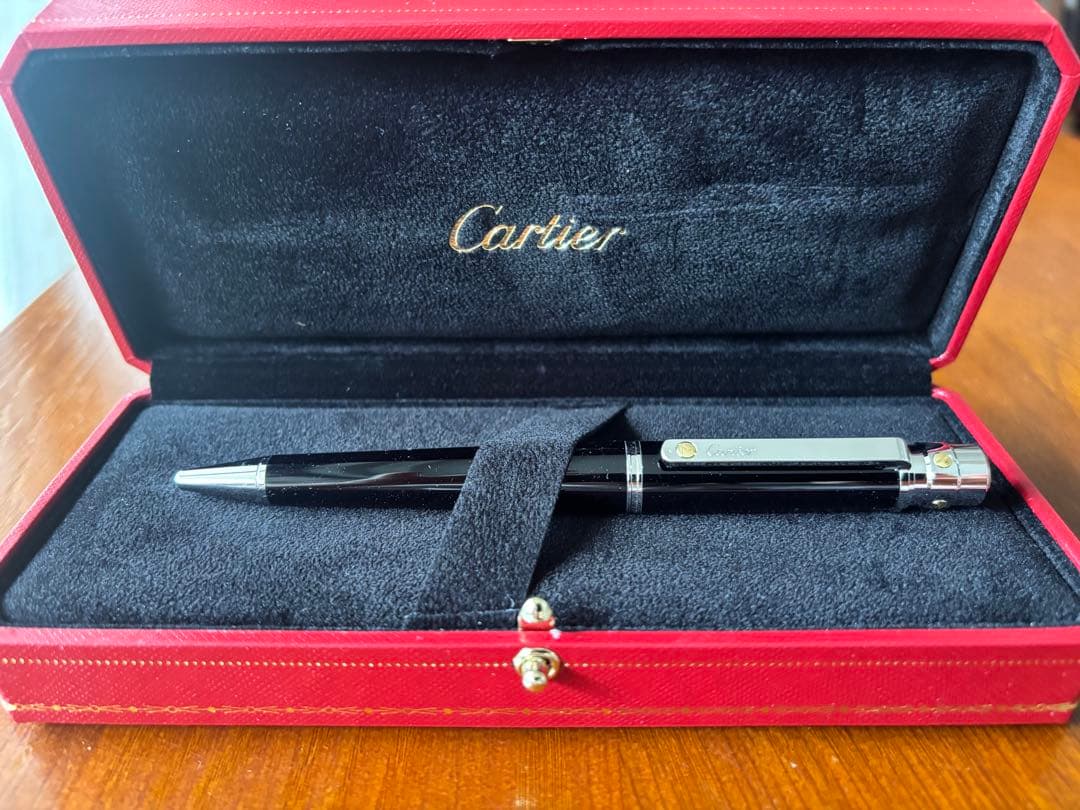 【新品】Cartier カルティエボールペン 専用ケース付き Cartier（カルティエ） ボールペン Cドゥ プラチナフィニッシュ
