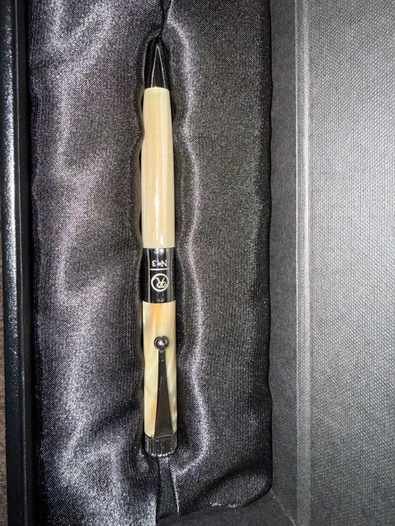 ロメオＮｏ.3 細軸 イタリアンベージュ ROMEO No．3ボールペン 細軸 | 伊東屋オンラインストア