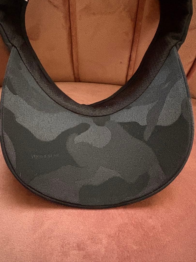 MARK & LONA ブラックカモフラージュバイザー Mサイズ 美品 - メルカリ