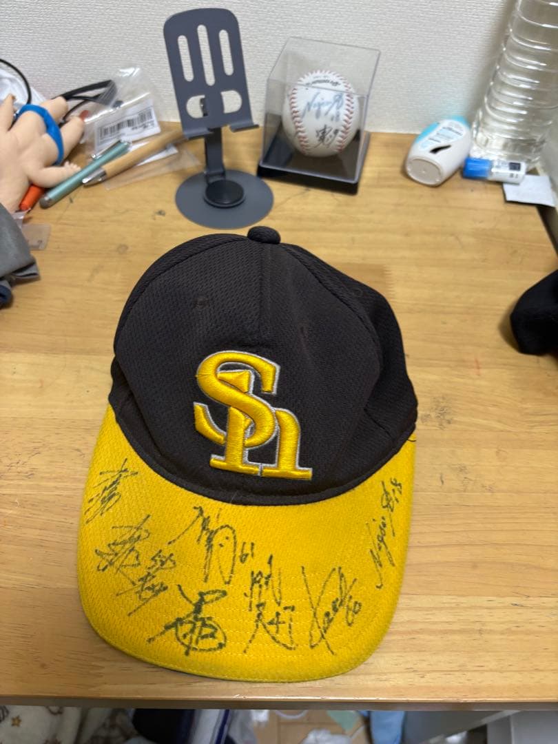 サイン入り 野球帽 Majestic 黒/黄色 Amazon | SoftBank HAWKS(ソフトバンクホークス) Majestic製レプリカ