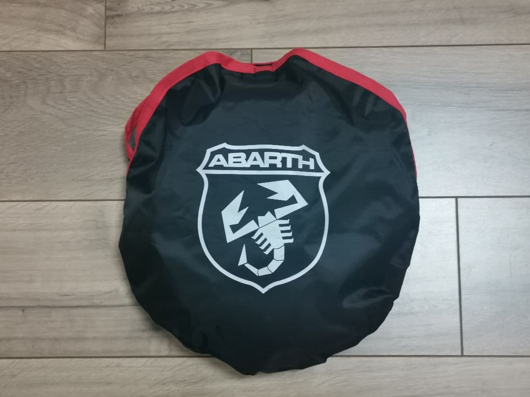 ABARTH アバルト純正　フロントサンシェード 純正 アバルト サンシェード ・サンシェイド（フロント用日除けカバー
