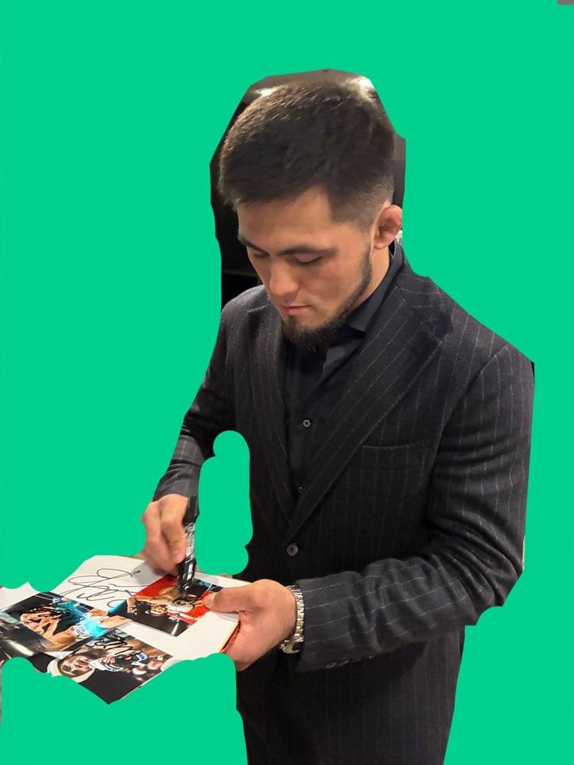 RIZIN シェイドラエフ 直筆サイン入り写真 ④ フェザー級王者 VS朝倉