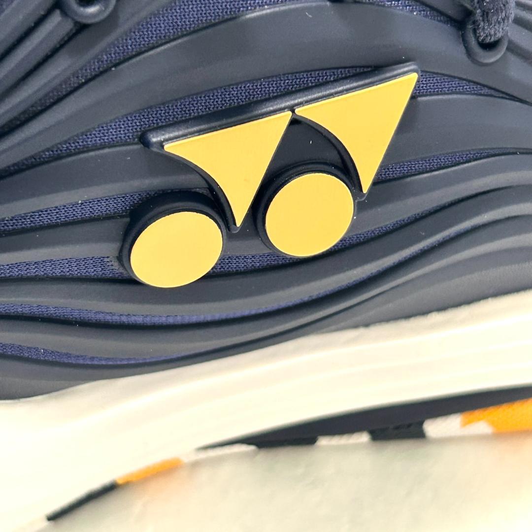 新品　ヨネックス　シューズ　28.5cm テニスシューズ　　パワークッション