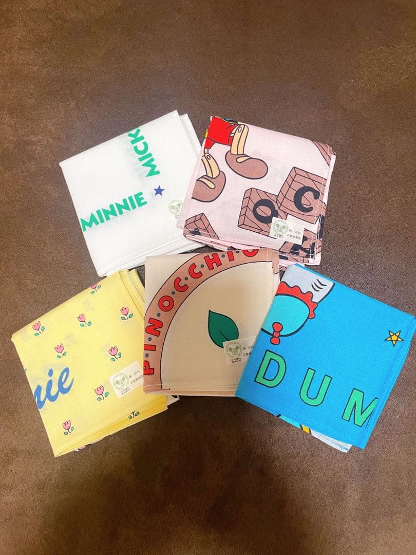 ディズニー 平成レトロ ハンカチセット - メルカリ