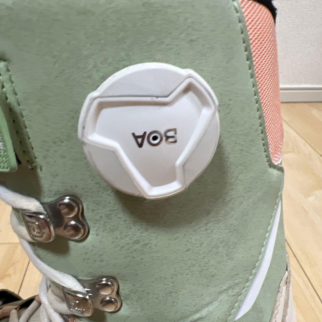 【即日発送】DEELUXE スノボ D.N.A. 26.5cm 22-23モデル