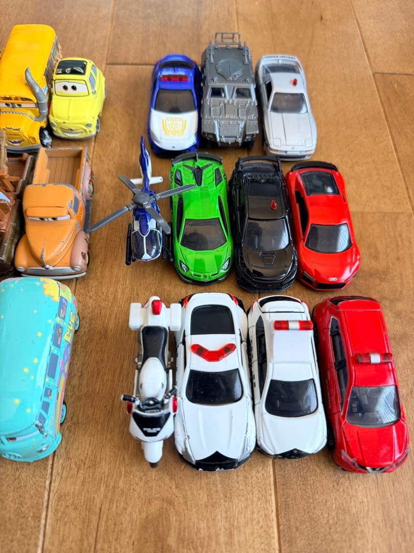 カーズ トミカ まとめ売り 34台 & トミカ11台セット！☆廃盤☆レア