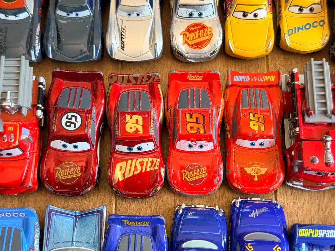 カーズ トミカ まとめ売り 34台 & トミカ11台セット！☆廃盤☆レア