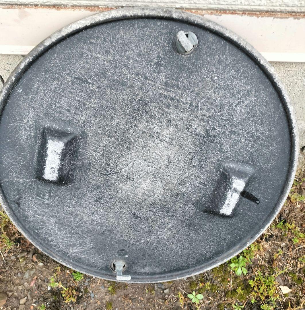 ベスト BK マンホールカバー マンホール蓋 浄化槽 Φ500 - メルカリ