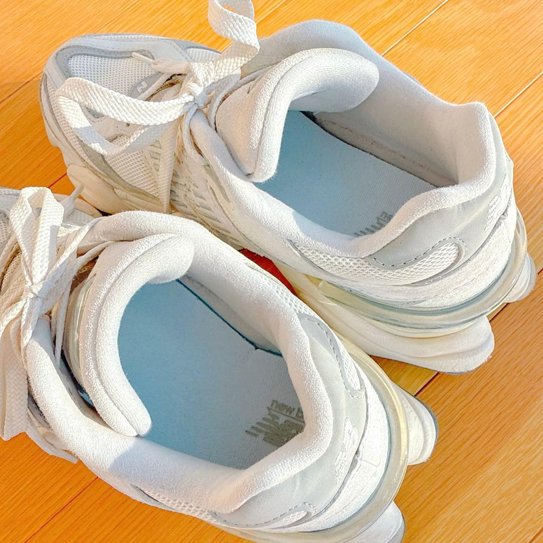 New Balance U9060 WHT 23.5cm ホワイト