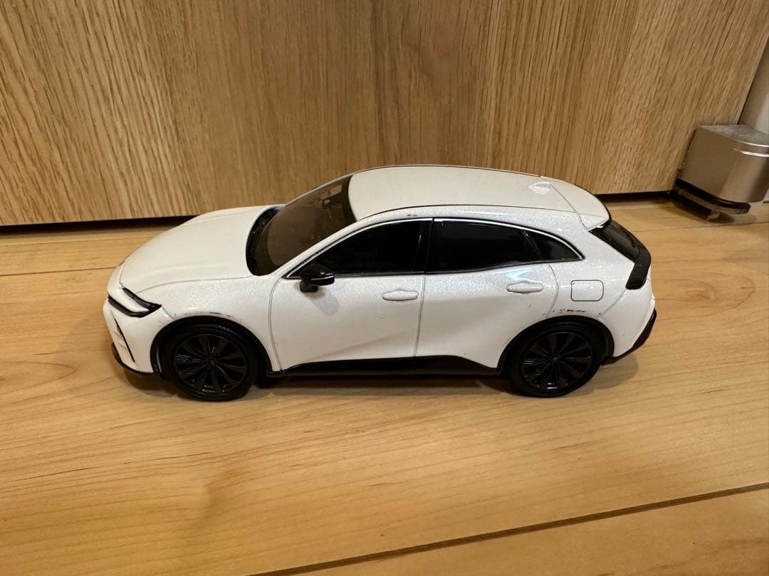 非売品】トヨタ クラウン スポーツ 1/30 カラーサンプル - メルカリ