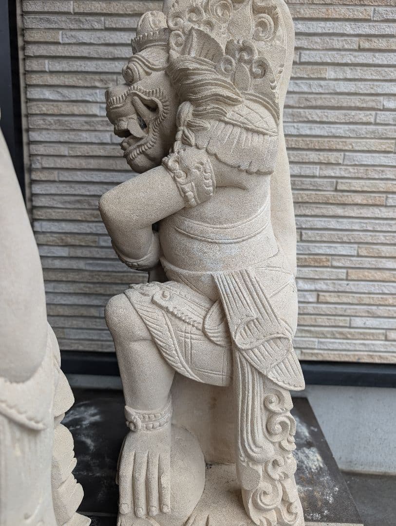ラクササ☆バリ島 石像 石彫り ラクササ 神 最強守護神 - メルカリ
