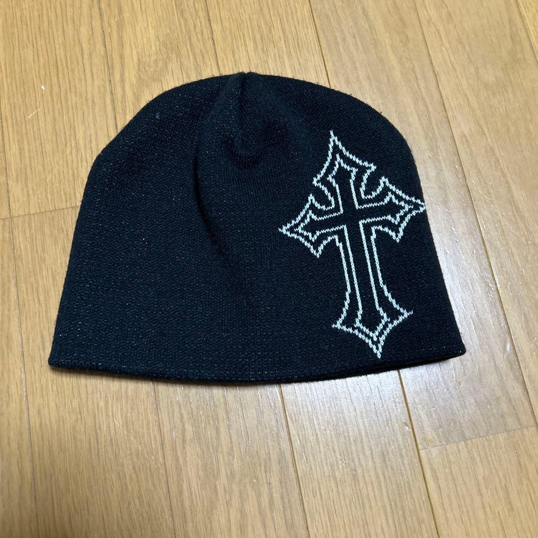 ケンタウロス健太、iseei着用 BEAMS 黒 十字架刺繍 ニット帽 - メルカリ