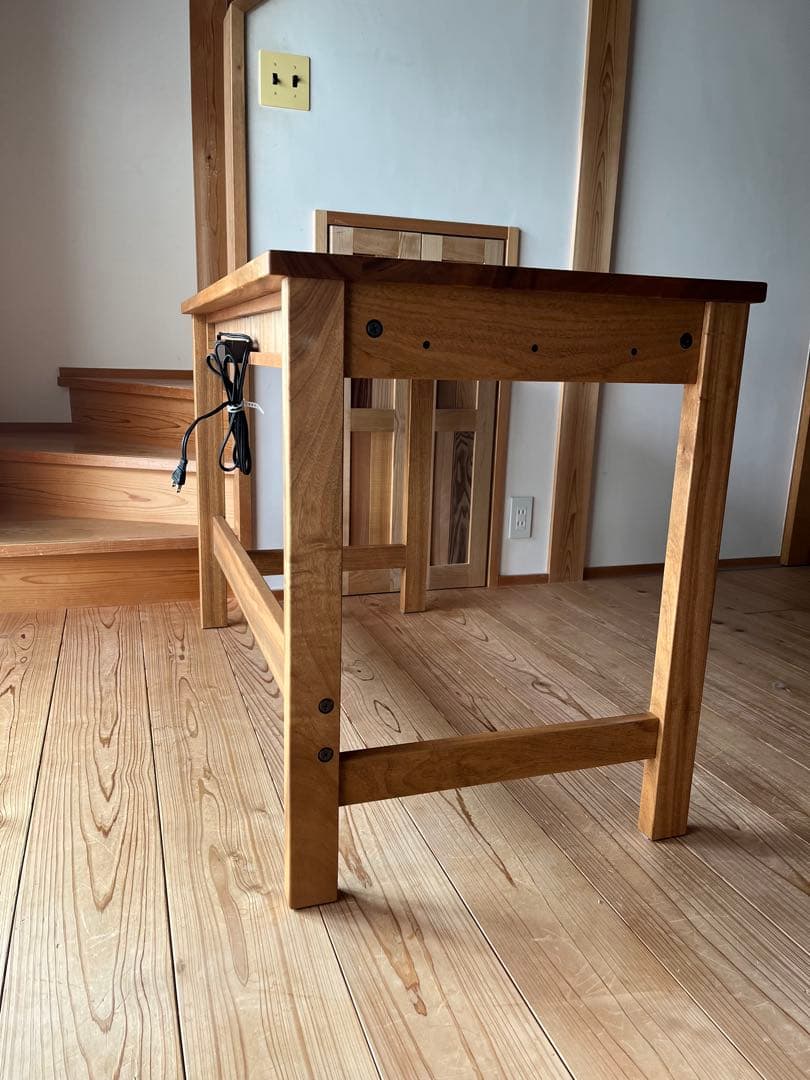 に*ろ様 楠 天然無垢 デスク 学習机 橋詰家具製 ラスク 110cm 最後