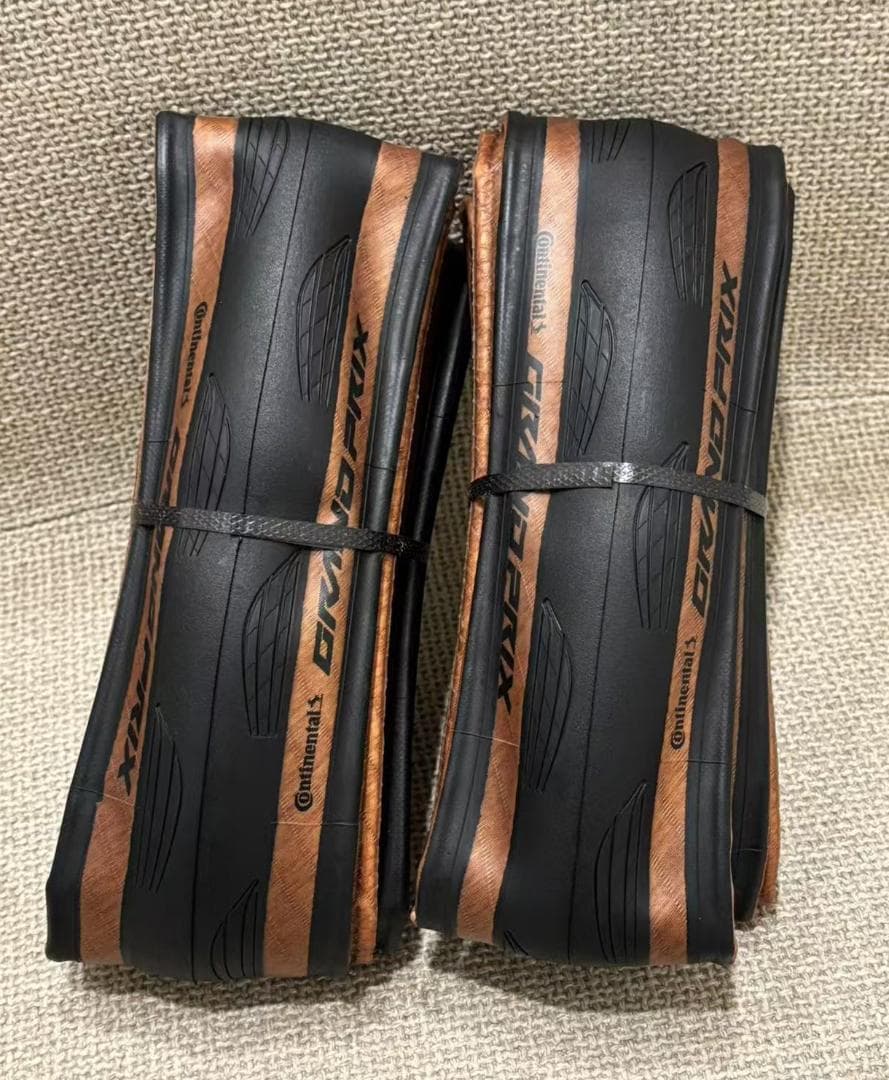 continental新型グランプリ Grand Prixクリンチャータイヤ２本 コンチネンタル Continental Grand Prix 5000 0101625 ブラック