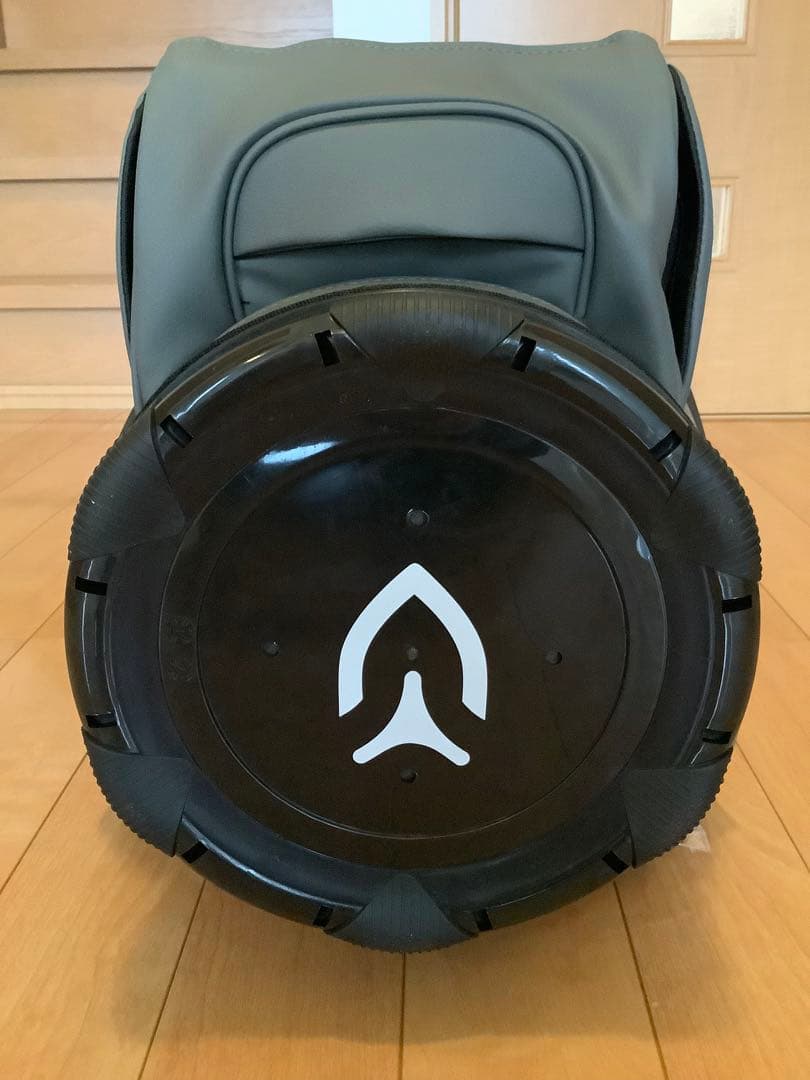 新品日本未発売】2025 Vessel Lux Cart Ⅱ キャディバッグ