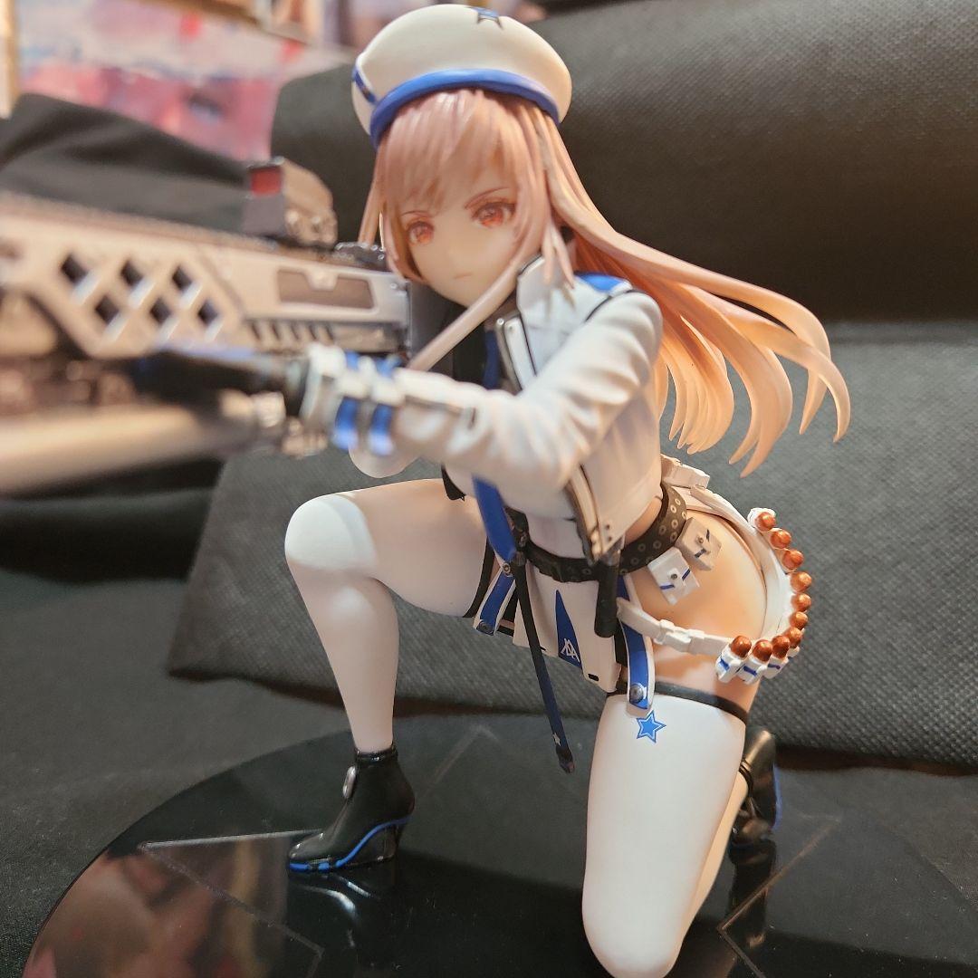 n*y様 勝利の女神NIKKEラピ一番くじラストワン賞　開封済箱なし Amazon.co.jp: 一番くじ 勝利の女神：NIKKE CHAPTER6 A賞 ラピ：レッド