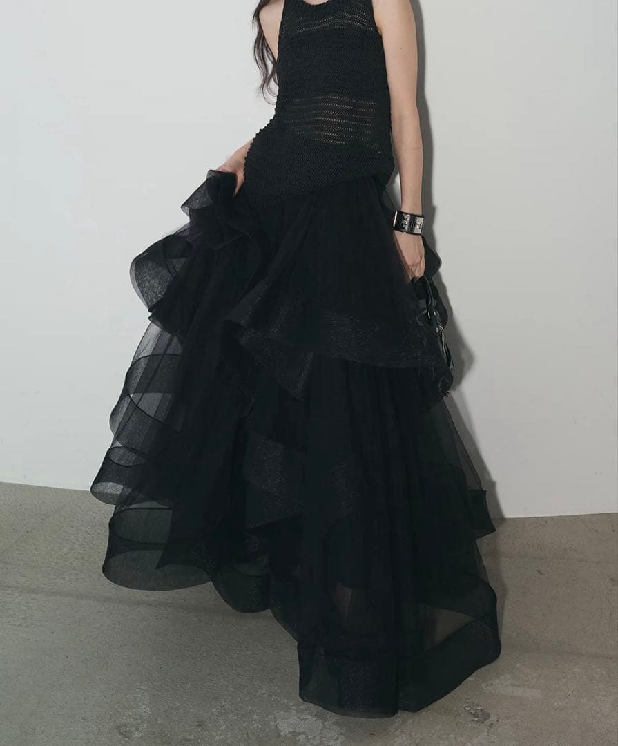 ANDREA&Co ボリュームフリルチュールスカート - メルカリ