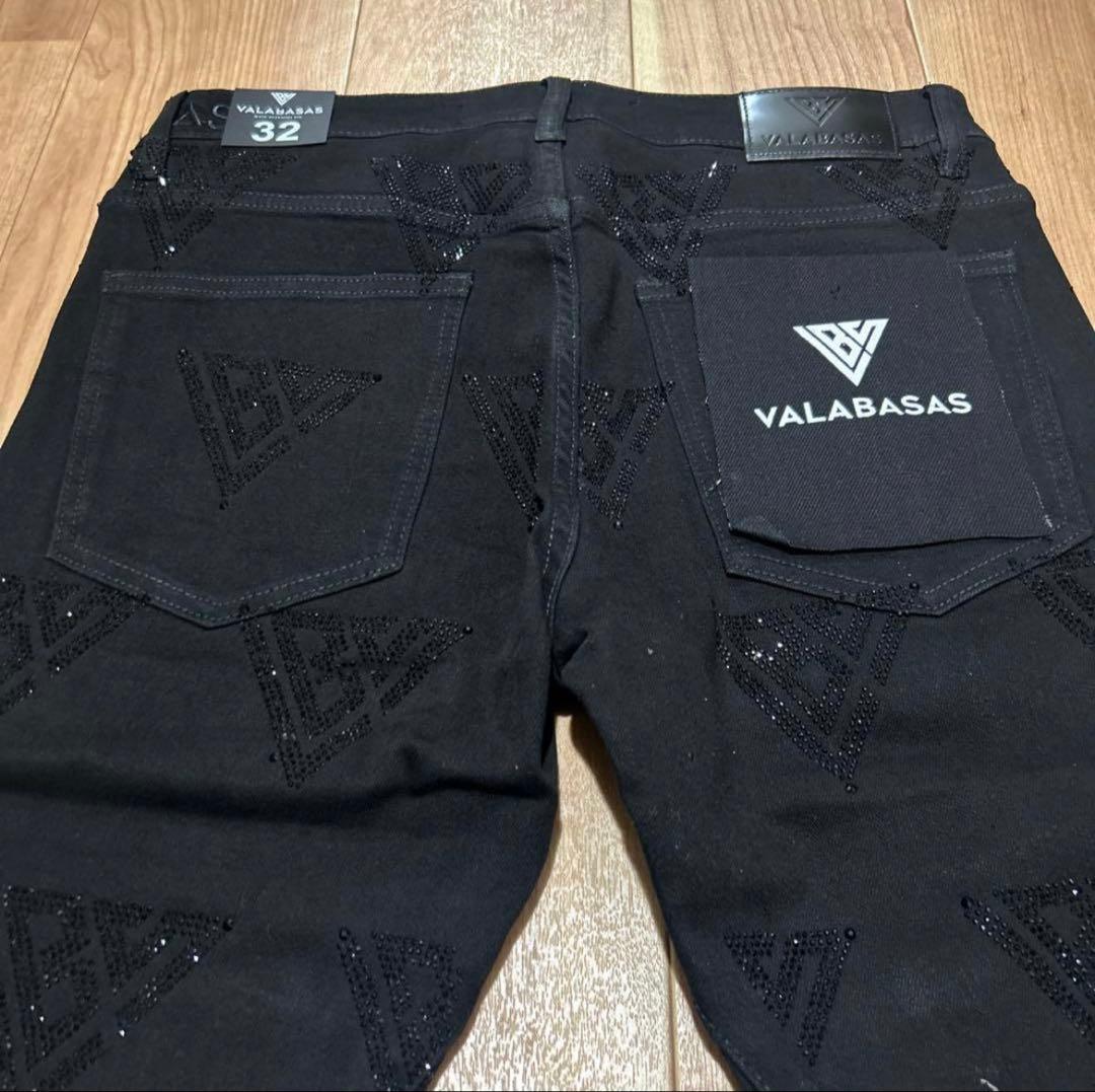 新品未使用】valabasas ブラックフレア ラインストーンデニム 32