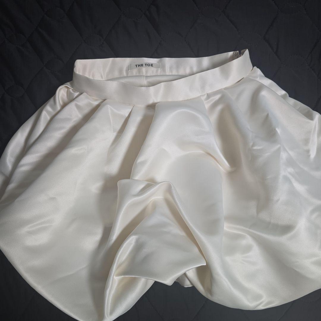 THE TOE アイボリー フレアスカート S THE TOE アイボリー フレアスカート S - メルカリ