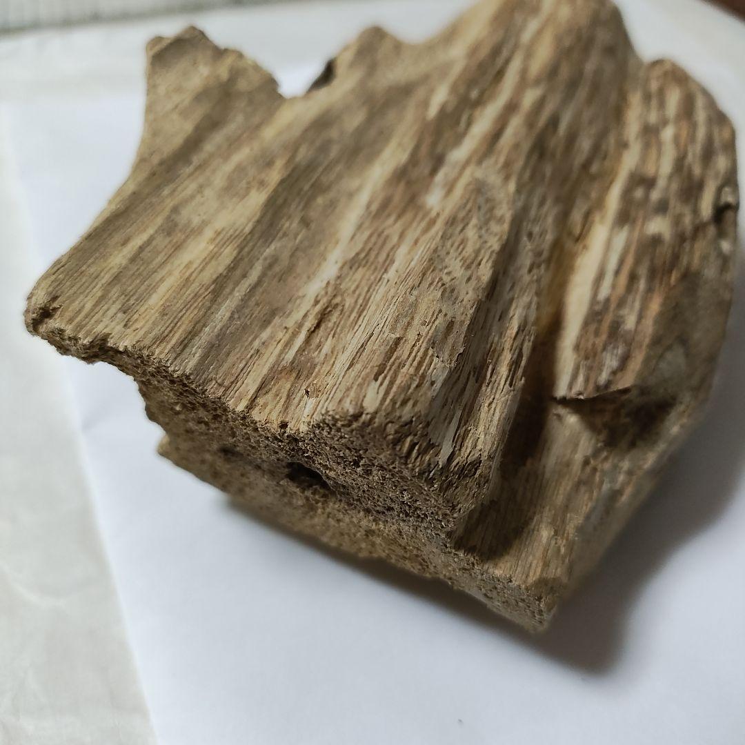 《高級天然香木ベトナム産 》沈香香木127.89g  お香 聞香 香道具 アロマ