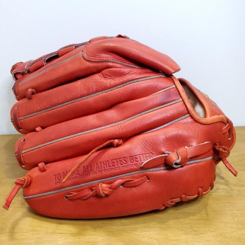 アンダーアーマー 澤村拓一モデル 廃盤品 激レア 良品 投手用 硬式