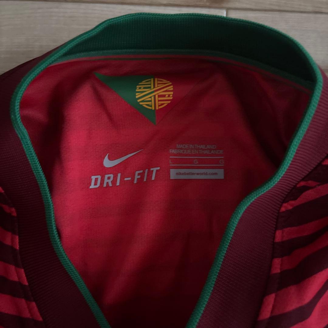 NIKE 2018 ポルトガル代表 ウーブン オーセンティックウインドランナー