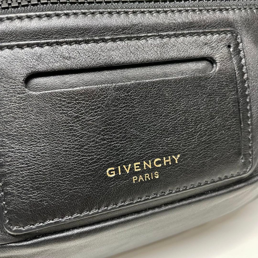 で*ー様 GIVENCHY レザー ブラック ボディバッグ 最 安値 で