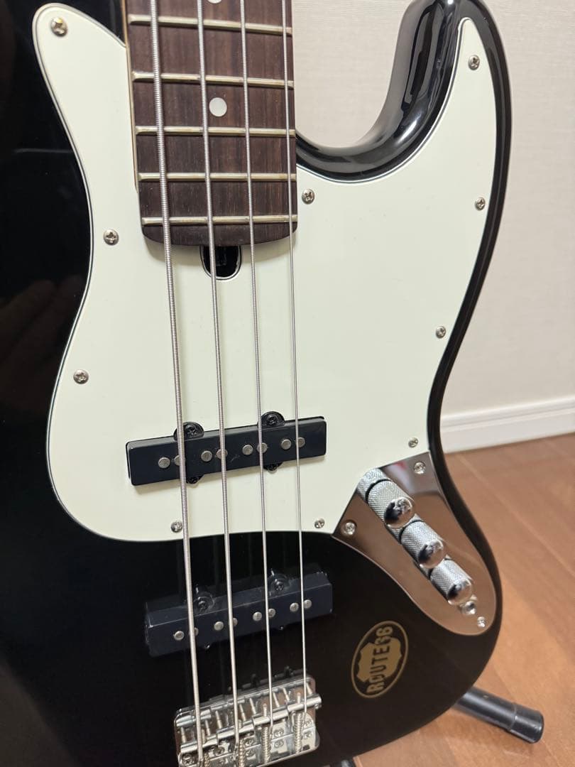 Bacchus ジャズベース 美品 初心者/サブ機 弦交換済み 音出し良好 ベース