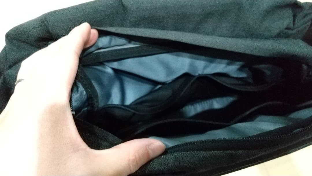 NIID ボディバッグ R0+ PRO Sling Bag オリガミチャコール - バッグ特別