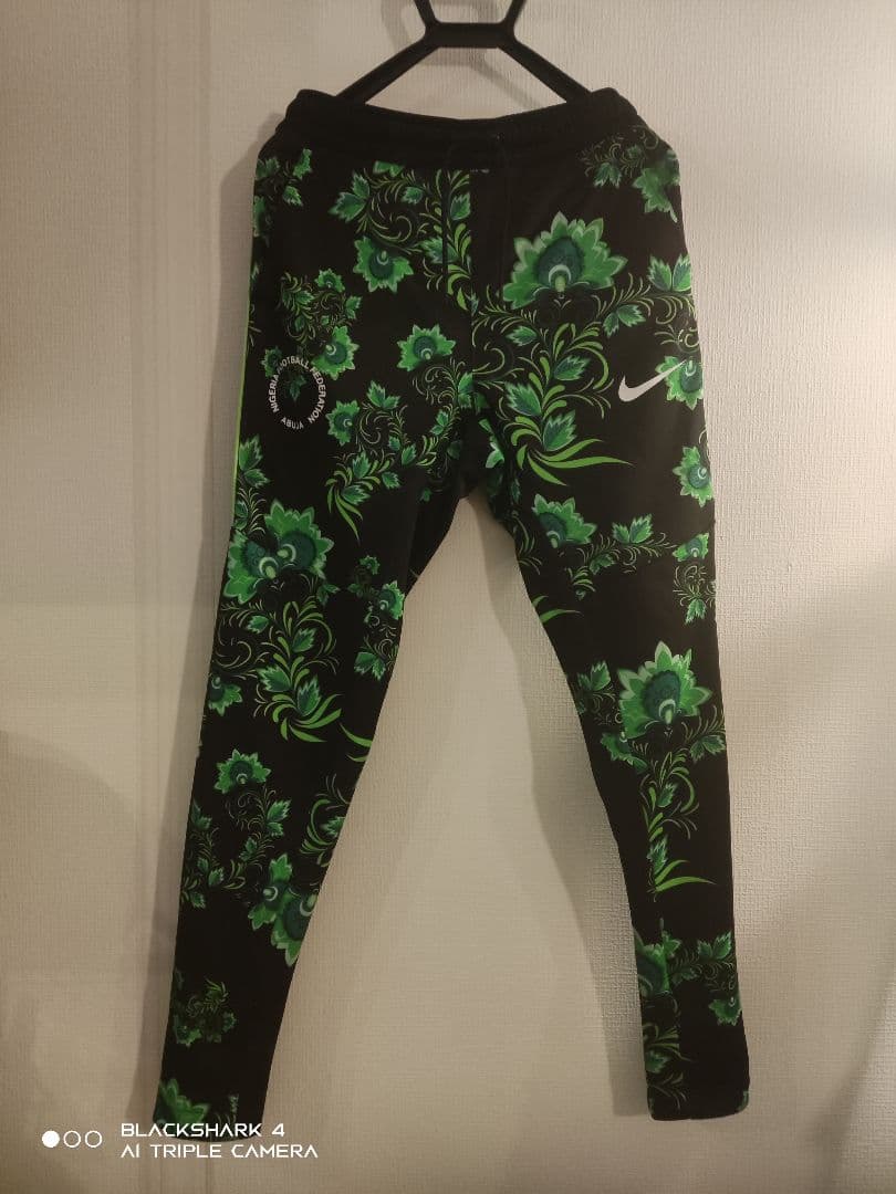 希少】NIKE ナイジェリア代表 ジャージ 上下セット - メルカリ