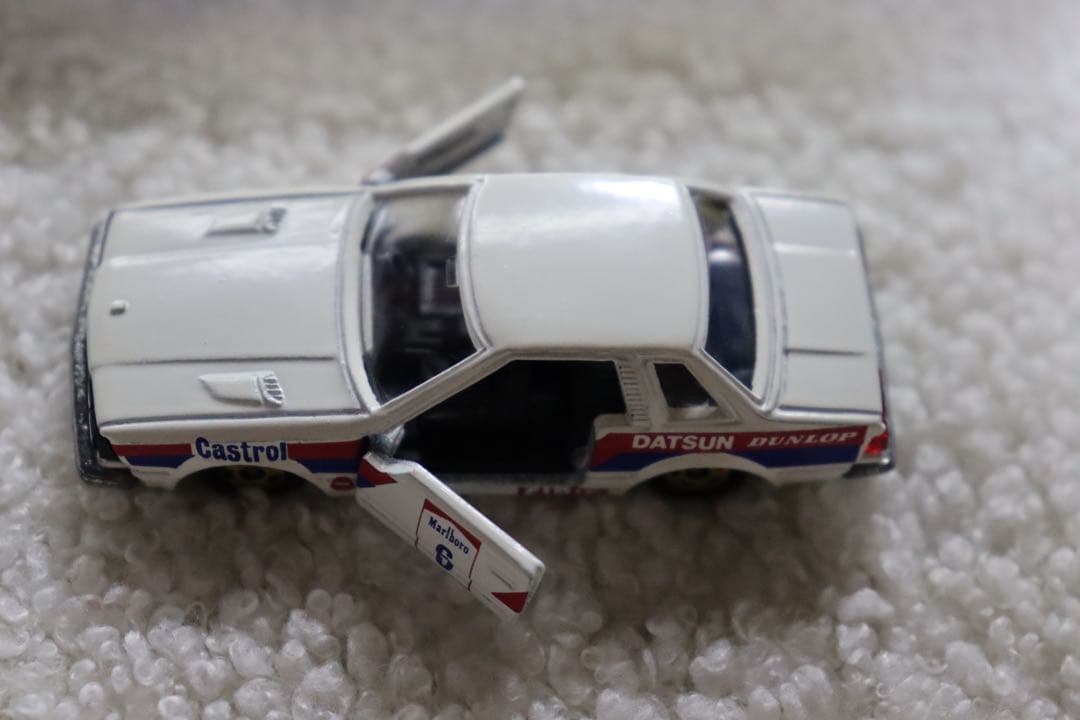 ニッサン シルビア 2000ZSE-X 日本製 トミカ ダンロップ 黒箱 NO6