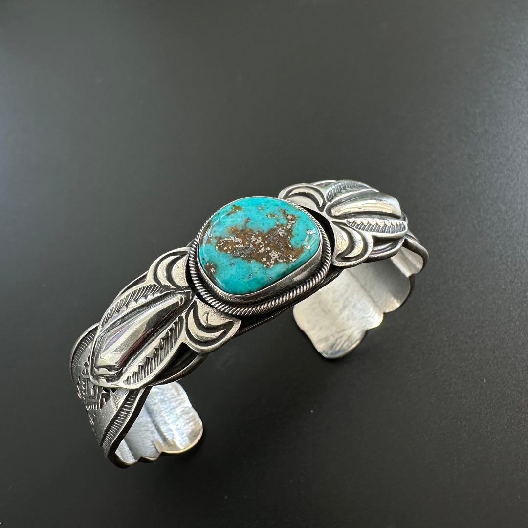 【美品】Navajo Gary Reeves イサカピークターコイズ バングル Navajo Gary Reeves イサカピーク ターコイズ バングル - メルカリ