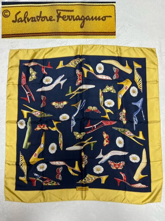 Salvatore Feragamo ハイヒール柄　スカーフ Salvatore Ferragamo Floral Zebra Silk Scarf Luxury Designer Made