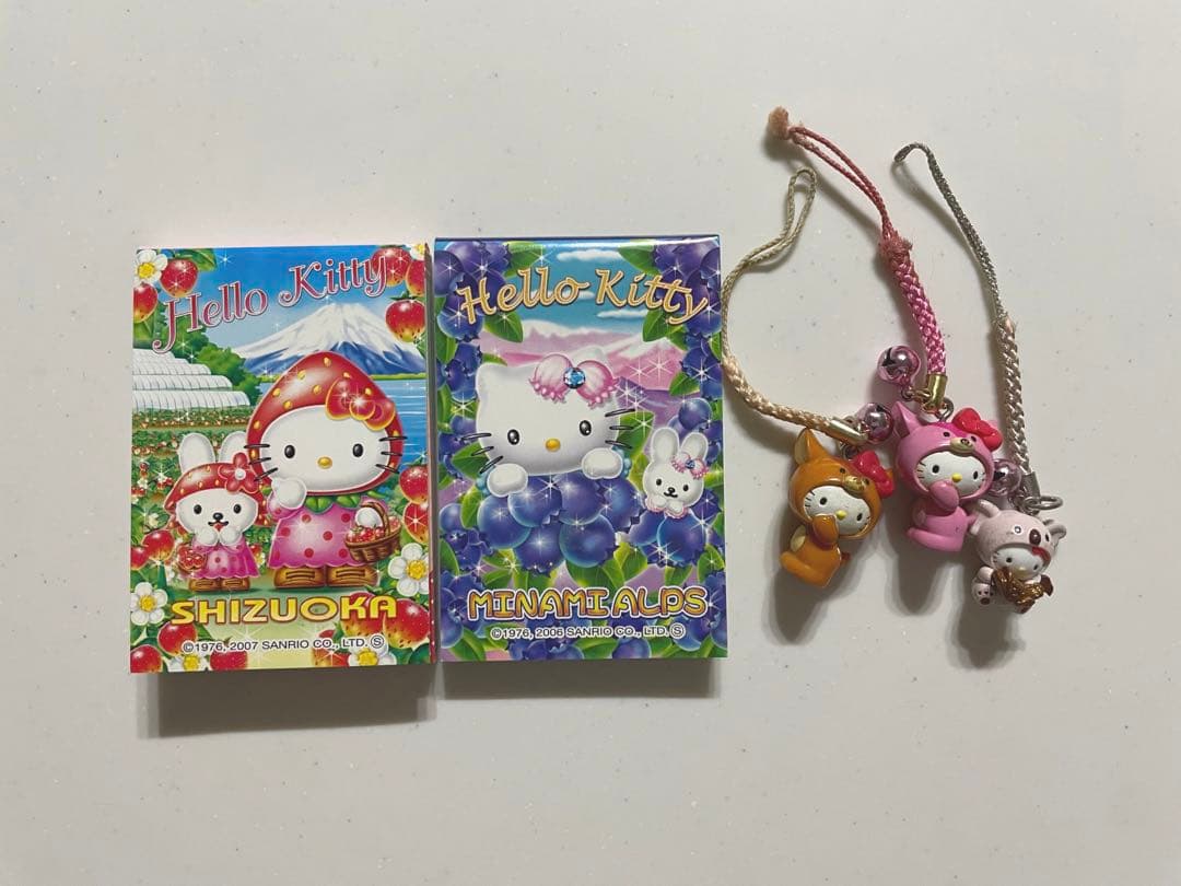 64点】ご当地キティストラップ 根付 キーホルダー - メルカリ