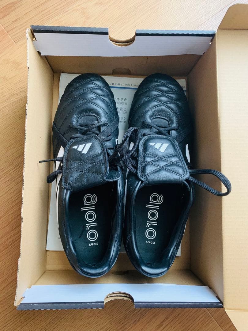 サッカースパイク　adidas 26.5cm 2E