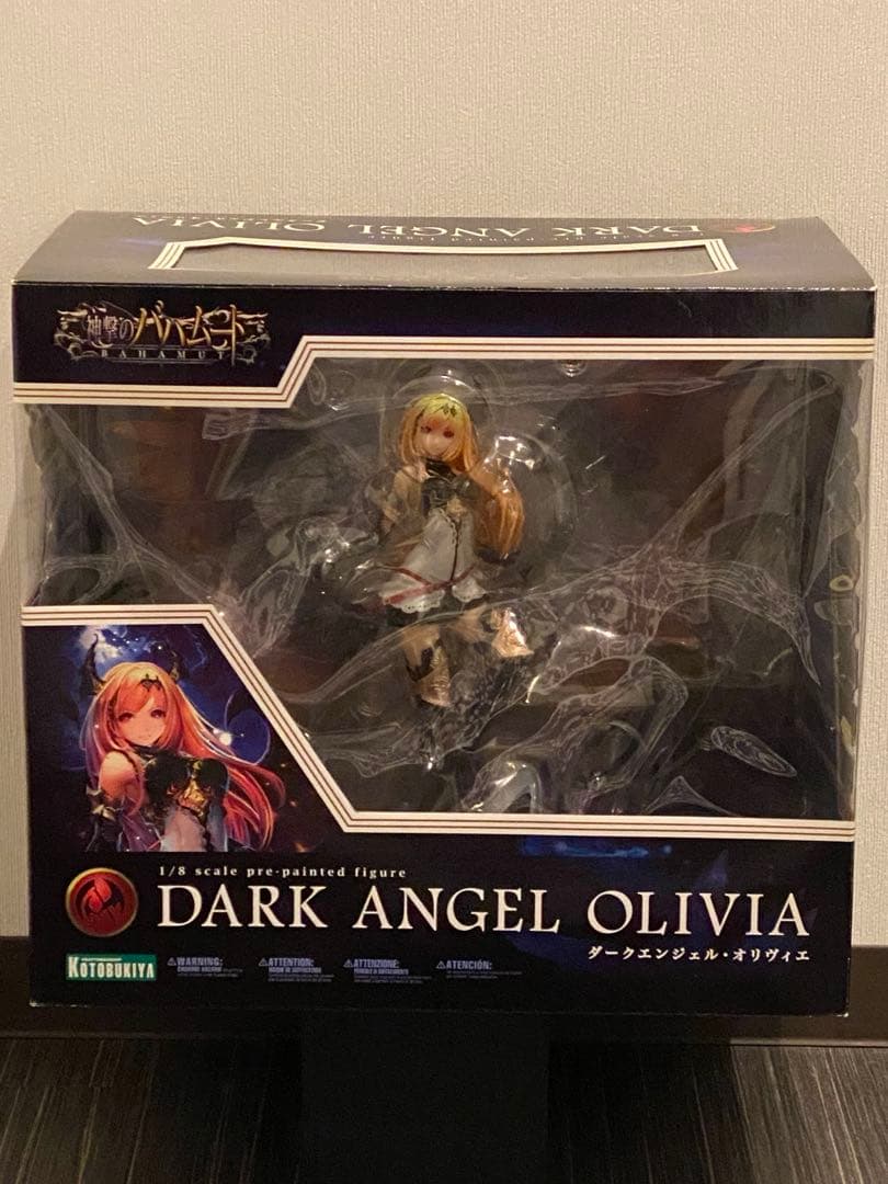 ダークエンジェル・オリヴィエ 「神撃のバハムート」 61nAr3lUBzS._AC_UF350,