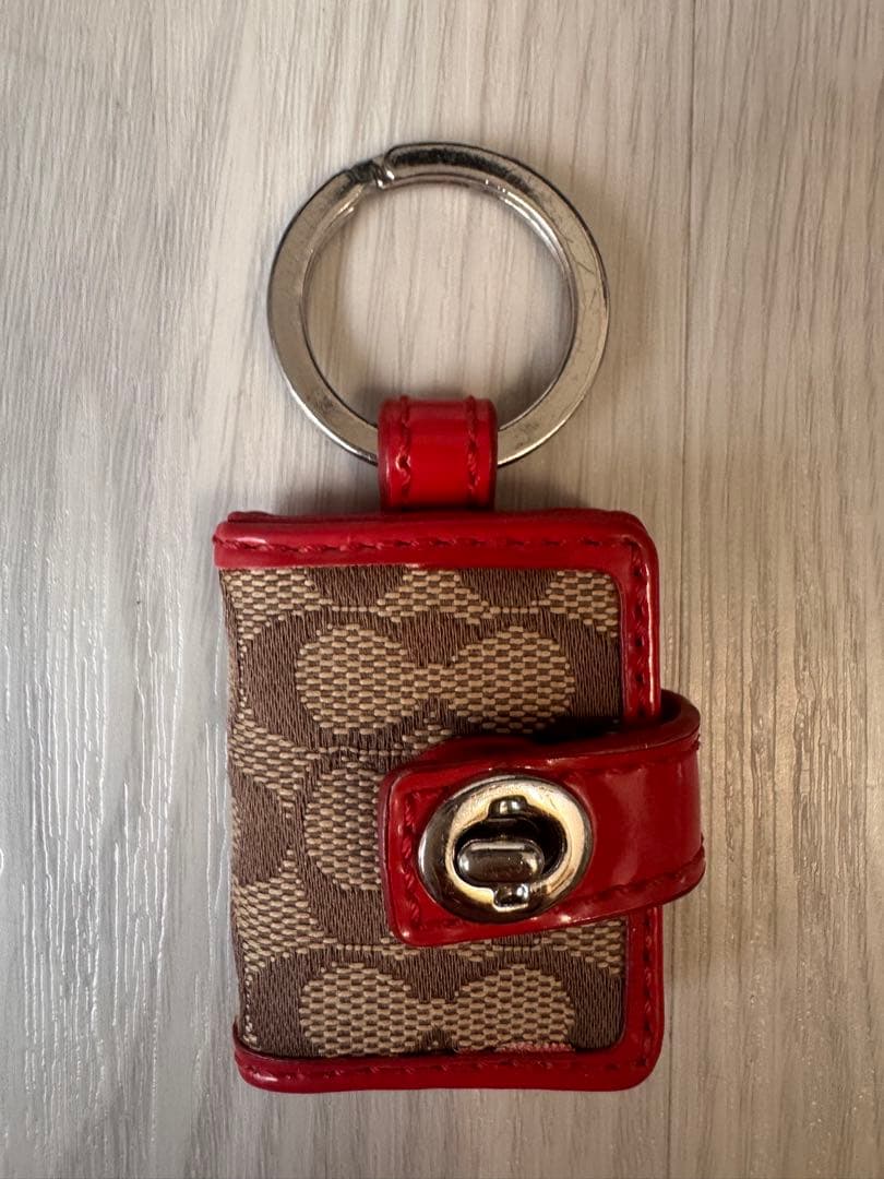 coach 手帳型キーリング　キーホルダー COACH（コーチ） キーホルダー キーリング ☆COACH☆ シグネチャー
