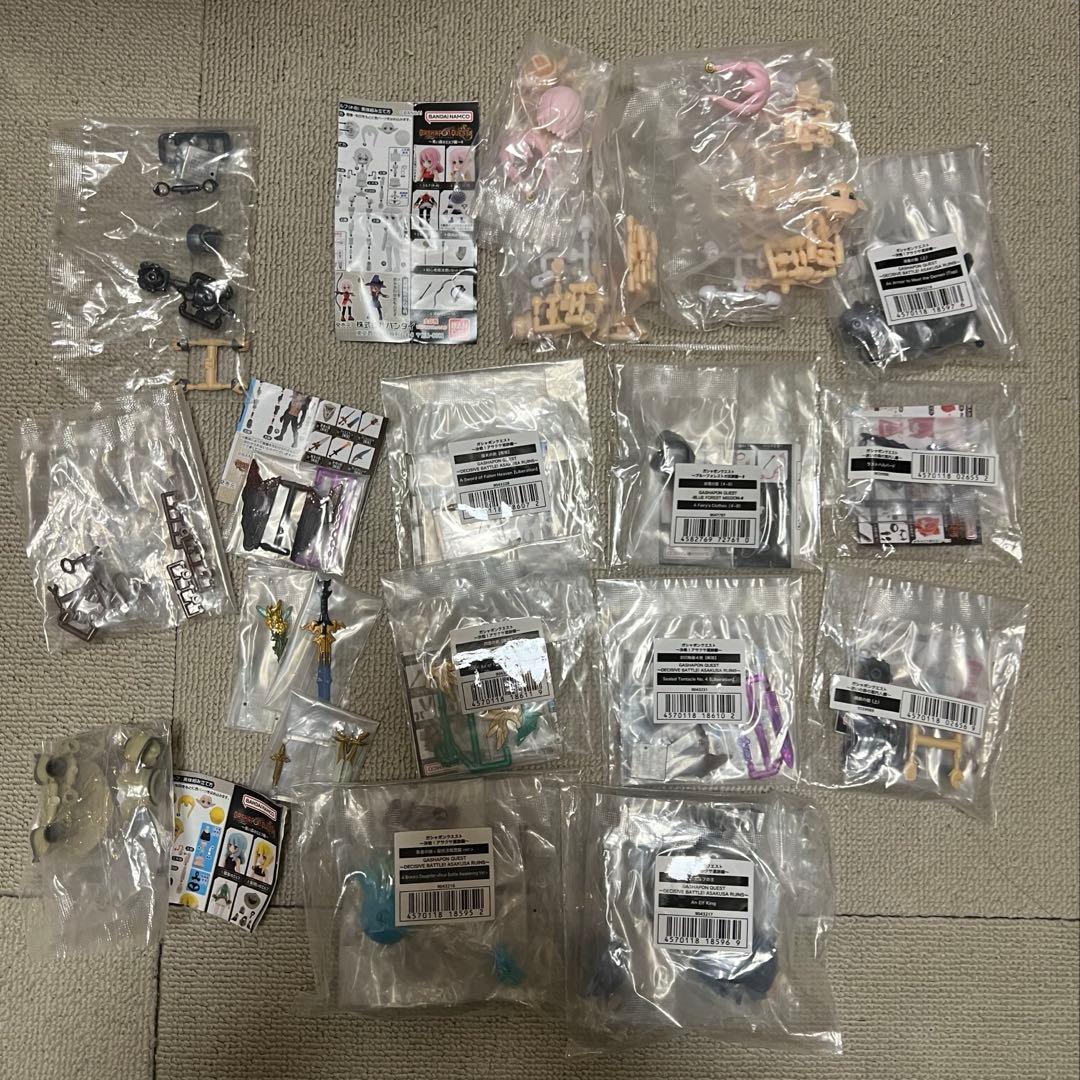 ガシャポンクエスト まとめ売り 18点　２点追加合計20点 ガシャポンクエスト ノアの町編/キャラエディットセレクション」の予約