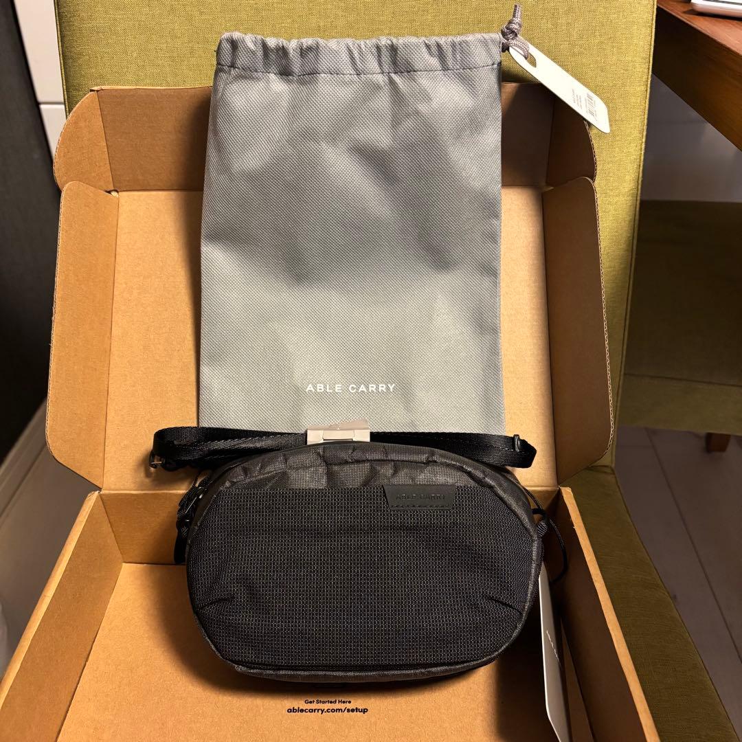 Able Carry Core Sling Mini Ultra Black - メルカリ