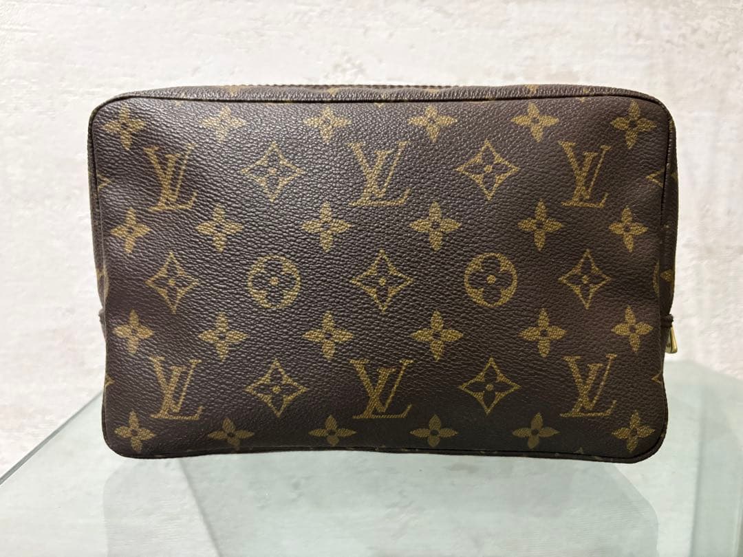 ルイヴィトン トゥルース・トワレット23 化粧ポーチ モノグラム 楽天市場】【中古】 LOUIS VUITTON ルイヴィトン トゥルース