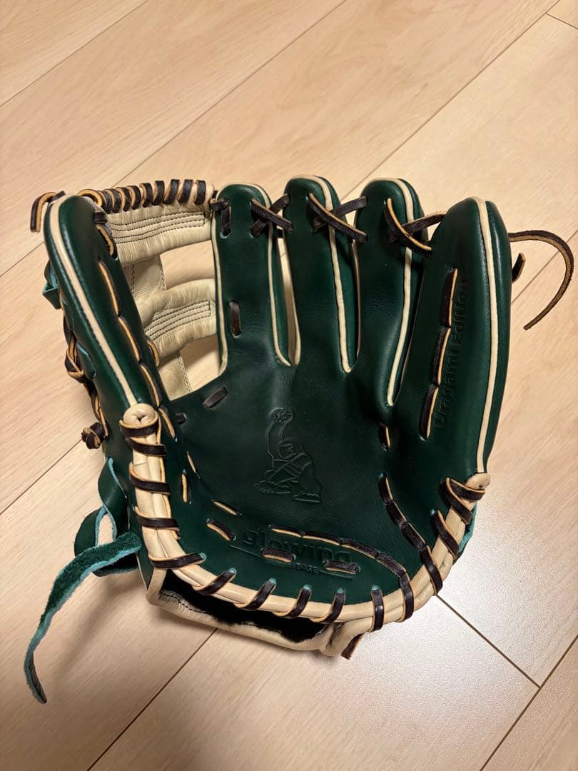 glowing 硬式用内野手グラブ グリーン×ホワイト