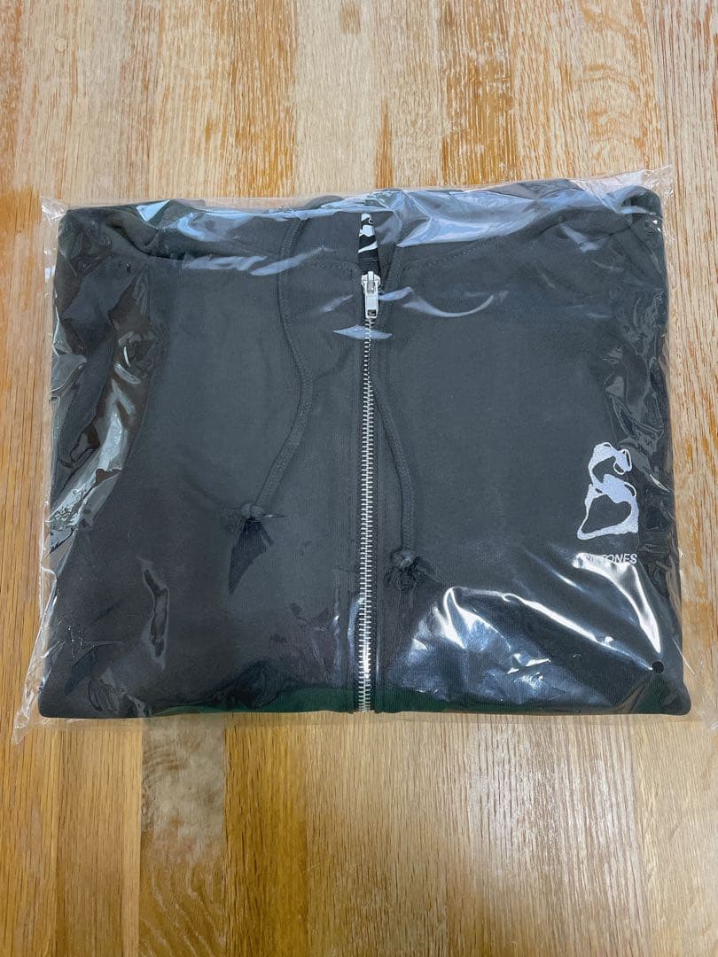 MILESixTONES パーカー 新品未使用 新品未開封 MILE SixTONES MILESixTONES パーカー｜Yahoo!フリマ（旧