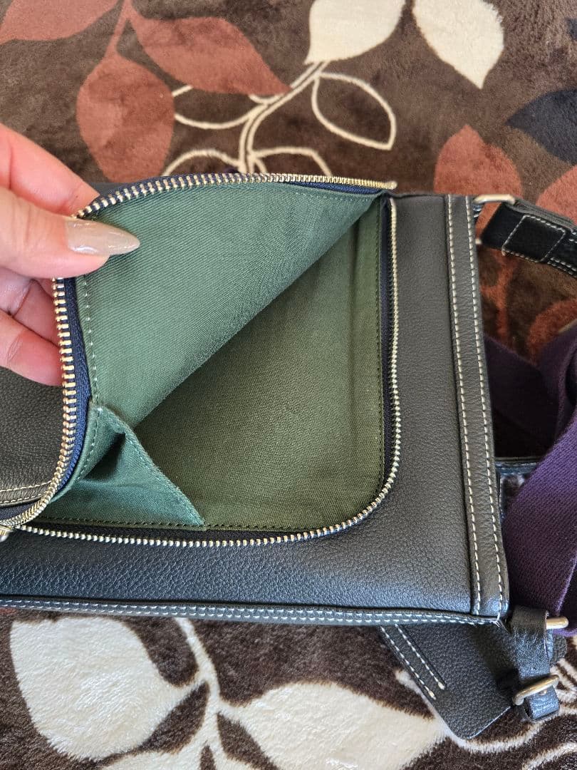 美品 kitamura ( キタムラ ) × 高田純次 コラボ ショルダーバッグ