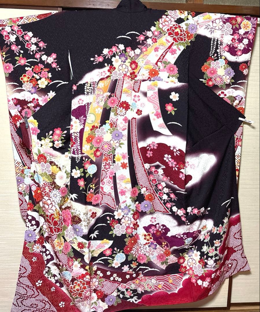 黒鳶色 和花 束ね熨斗 振袖 身丈160 振袖（未仕立品）「束ね熨斗」 | 商品詳細 | 高島屋オンラインストア